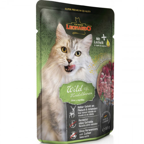 Leonardo wild meat and blueberries