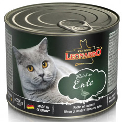 Leonardo canned food for cats with duck
